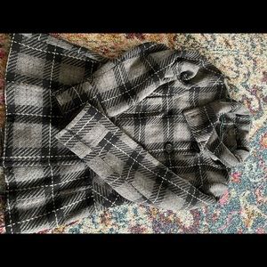 Used Size Large Women’s Kismet plaid coat
